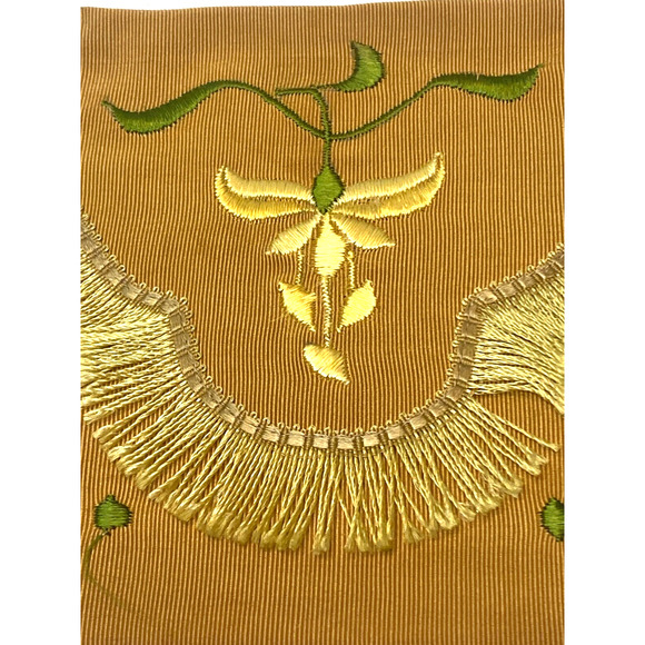 Arts and Crafts Embroidered Handkerchief Pouch - Picture 2 of 6